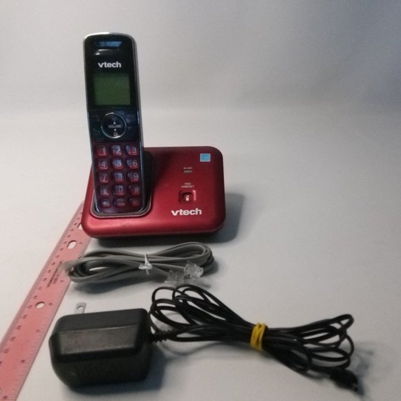 VTech -Cordless Phone with Caller ID, Expandable to 5 Handsets, Wall-Mountable - Picture 1 of 8